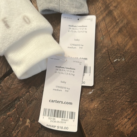 Carters fleece sleep sack size medium 17-21lb - Picture 5 of 5